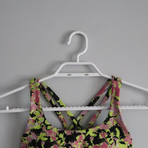 Lululemon Energy Medium Support Sz 2 Yellow Luxtreme Training Sports Bra - Picture 4 of 10